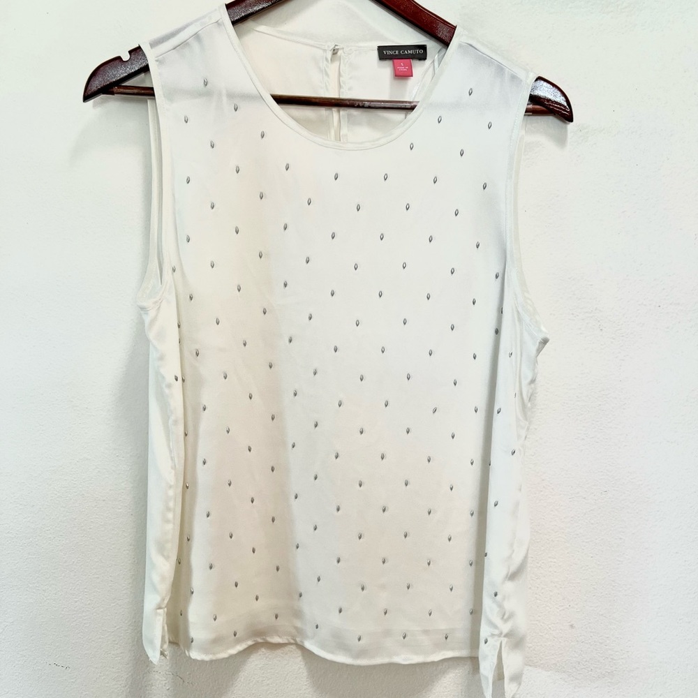Vince Camuto Embellished Sleeveless Blouse / Pearl Ivory / Size Small